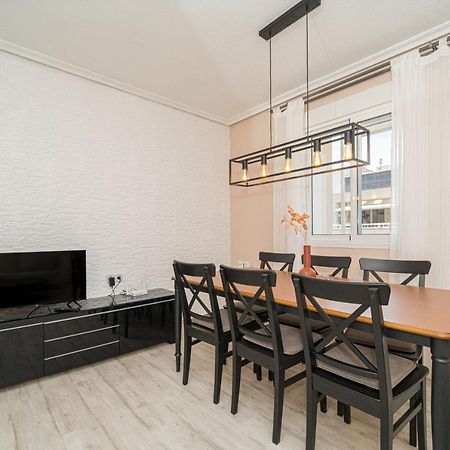 Casa Terra: Apartment 50 Meters From The Beach Torrevieja Buitenkant foto