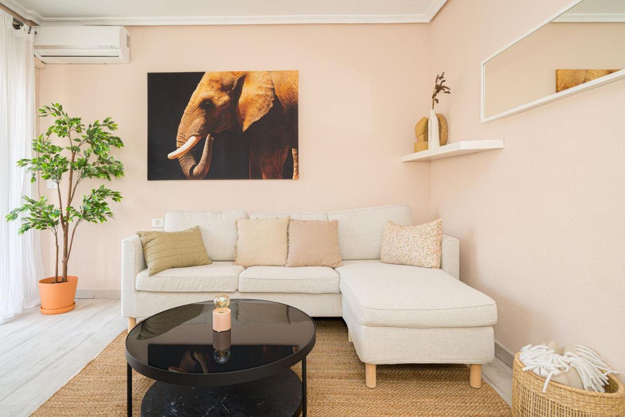 Casa Terra: Apartment 50 Meters From The Beach Torrevieja Buitenkant foto